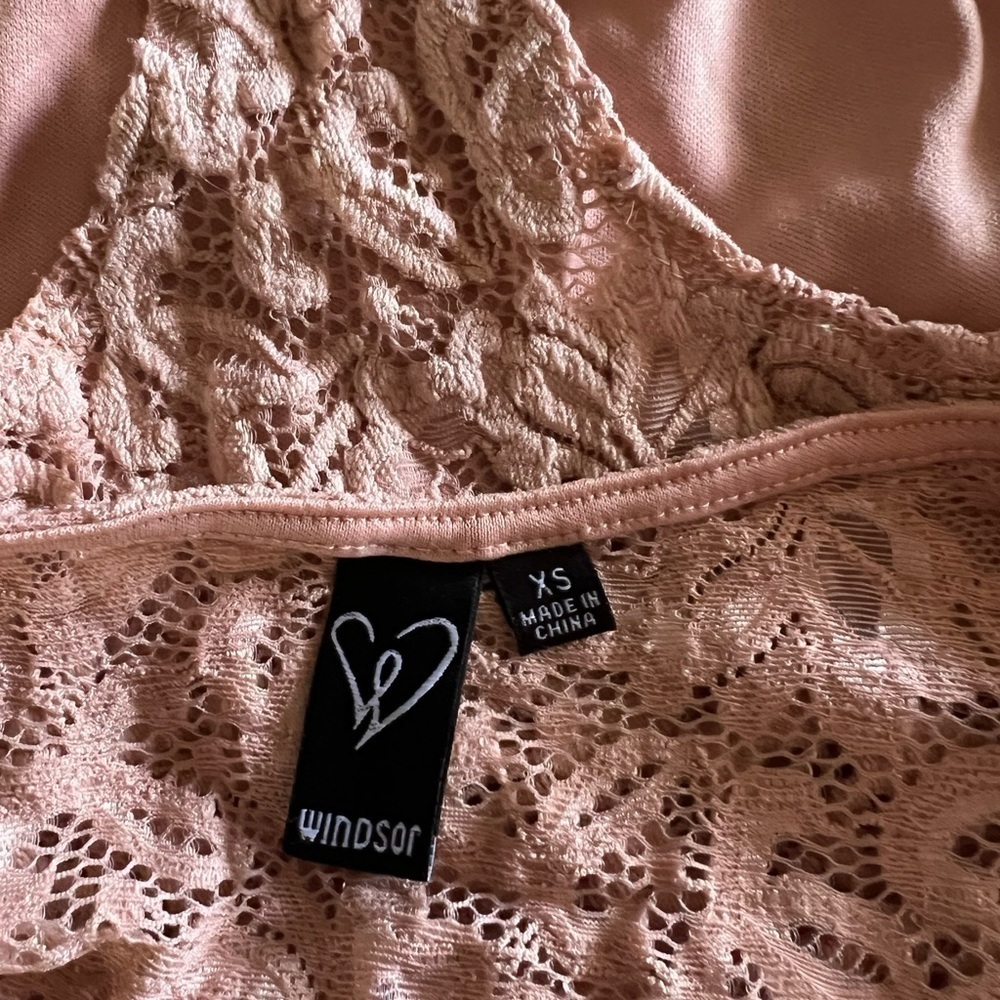 Windsor Lace Plunge V Neck Bodysuit Size XS - Picture 3 of 3